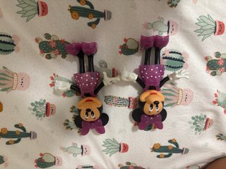 3 Figuras Minnie Mouse con Ropas