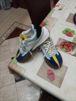 Zapatillas New Balance Azul y Amarillo
