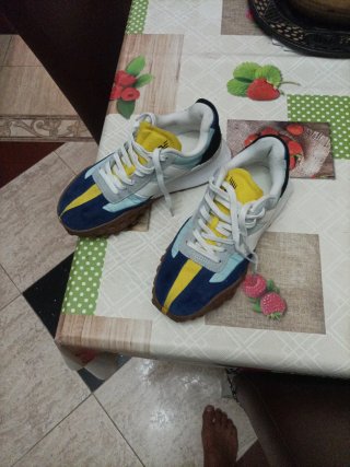 Zapatillas New Balance Azul y Amarillo