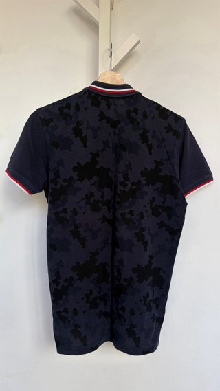 Polo Carolina Herrera Camuflaje Azul Marino