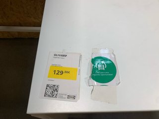 Mesa blanca de madera Ikea