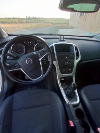 Opel Astra 2016