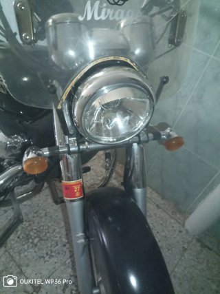 Hyosung Aquila GV 250 Customizada  Harley Davidson