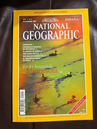2 revistas National Geographic