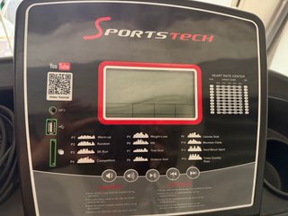 Cinta de correr Sportstech F31