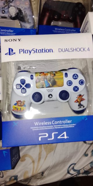 Mando DualShock 4 PS4 Crash Team Racing