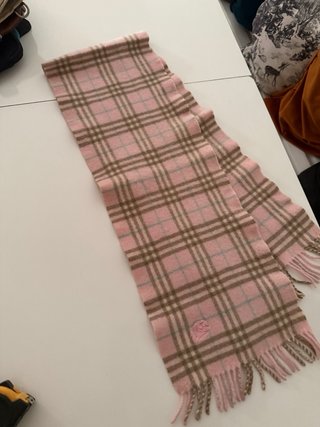 Bufanda Burberry Rosa