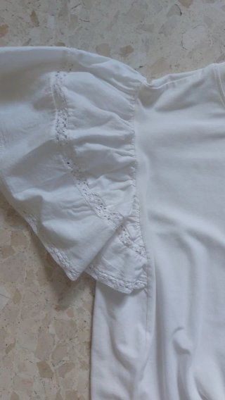 Camiseta blanca M/38/10 manga abullonada