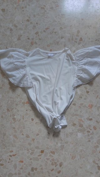 Camiseta blanca M/38/10 manga abullonada