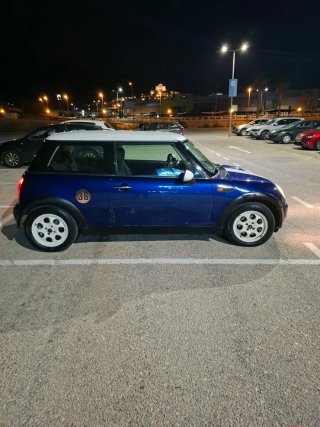 MINI Cooper 2003