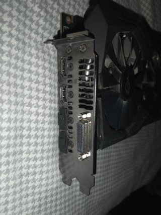 ASUS GeForce GTX 1070