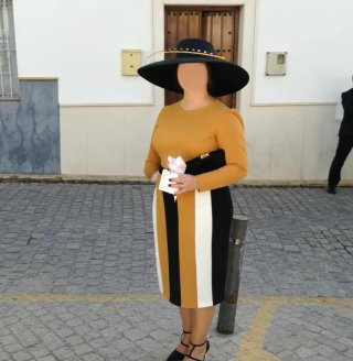 Vestido invitada boda otoño negro y amarillo