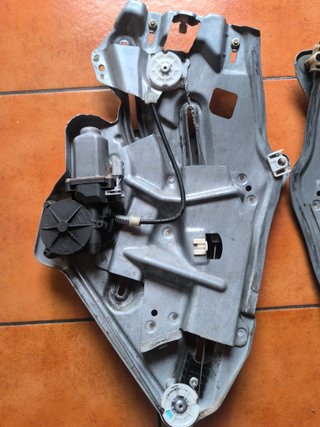 Elevalunas Eléctrico Peugeot 206 CC