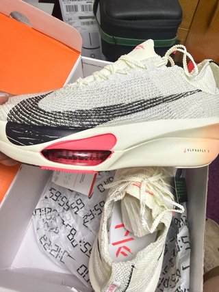 Zapatillas Nike Mujer Blancas y Negras