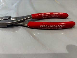 Pinza Desaprensora Kebby Decapper , laboratorio