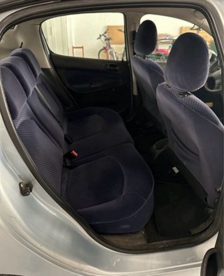 Peugeot 206 2003