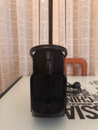 Macchina da caffè Nespresso nera