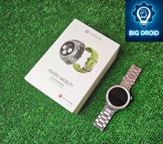 Motorola Moto Watch. Special Edition