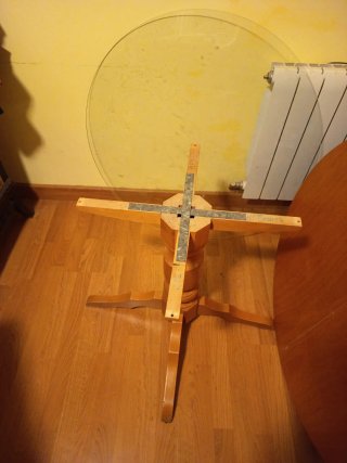 Mesa redonda madera pino con  cristal