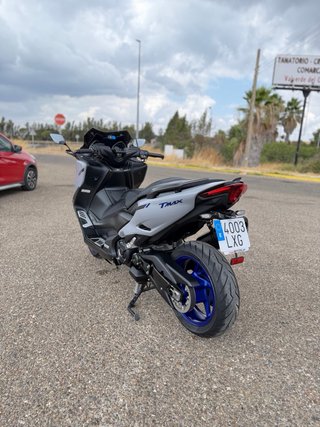 Yamaha TMAX-560 TECH MAX