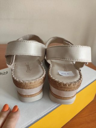 Sandalias Riposella nuevas