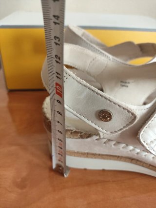 Sandalias Riposella nuevas