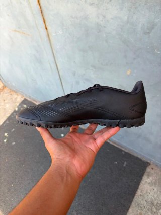 Adidas Predator Club Scarpe Calcio