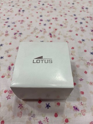 Reloj Lotus Mujer Plata y Blanco