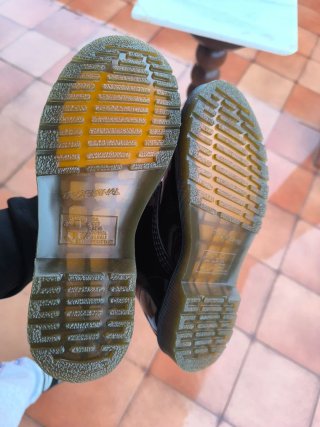 Botines Dr. Martens Charol talla 37