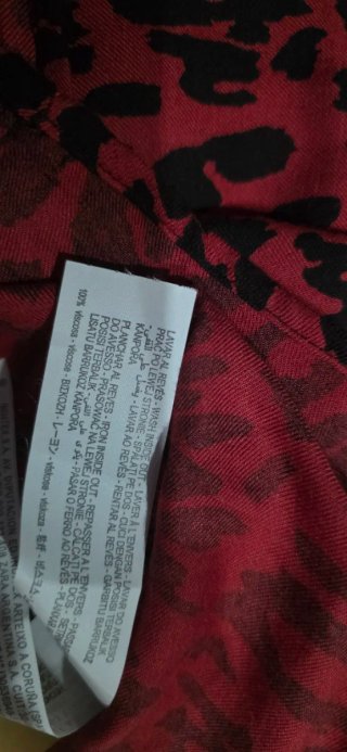 Zara - Vestido estampado animal negro rojo