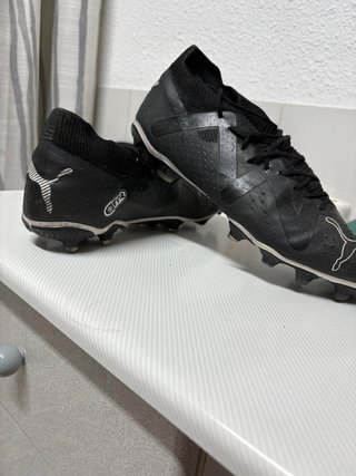 Botas de fútbol Puma Future Negras