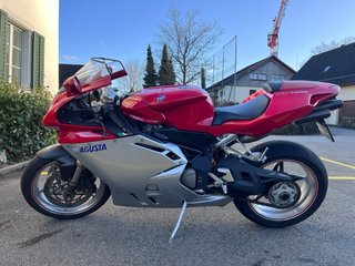 MV Agusta F4 1000 (cambio x NSR 250)