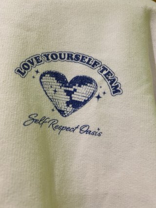 Sudadera Pull&Bear Love Yourself Talla XS
