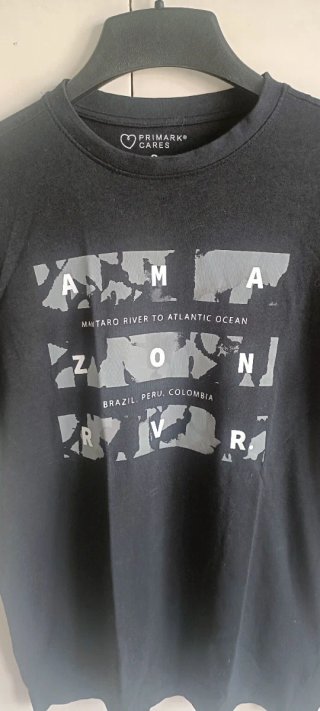 T-shirt nera Primark Cares Amazon River S