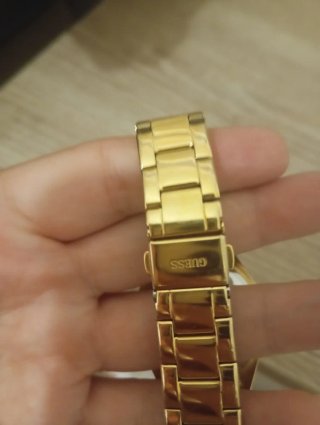 Reloj Guess Dorado Mujer