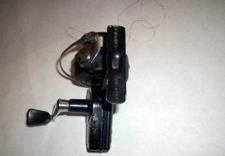 Carrete de pesca Mitchell 320