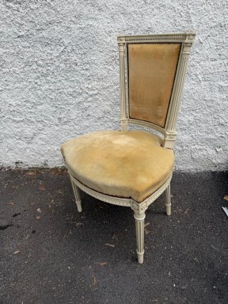 Sillas clásicas de terciopelo y madera juego de 4
