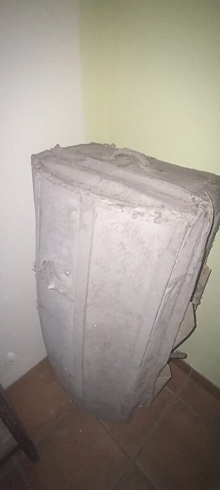 Baúl antiguo madera 200 años