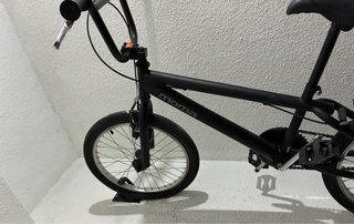Bicicleta BMX Negra. Muy buen estado. No envío.
