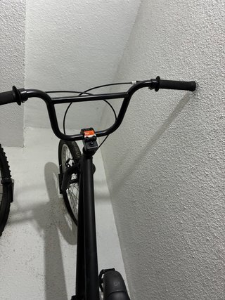 Bicicleta BMX Negra. Muy buen estado. No envío.