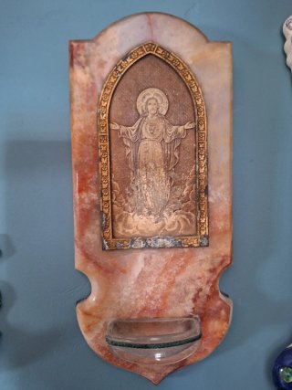 Benditera de mármol y cristal