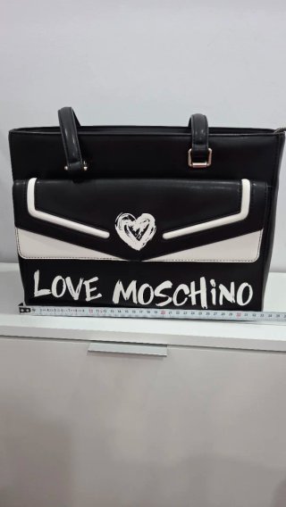 Bolso Love Moschino Graffiti Negro y Blanco