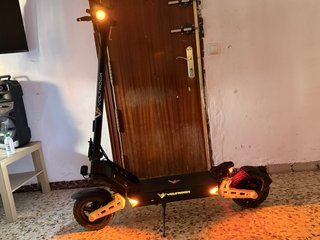 Patinete eléctrico todoterreno