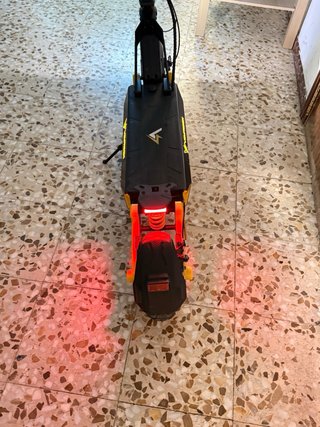 Patinete eléctrico todoterreno