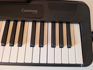 Piano Casio Casiotone CT-S300