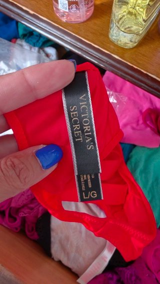 Braga Victoria's Secret Roja con Brillantes