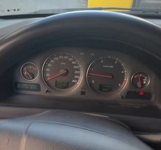 Volvo V70 2005