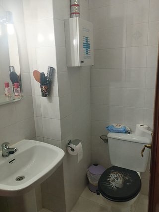 Se alquila piso en centro de Valdepeñas, 4 hab.