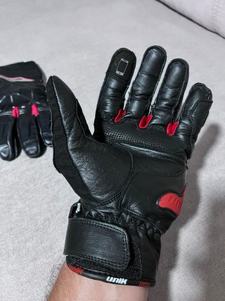 Guantes de moto Unik negros y rojos