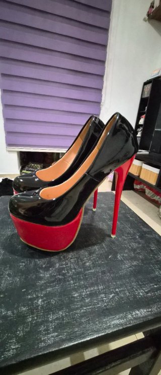 Zapatos de tacón alto con plataforma